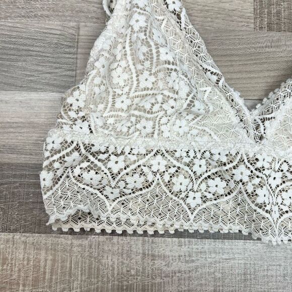 Aerie Women's Eyelash Lace Racerback Bralette White Size M - Picture 3 of 8